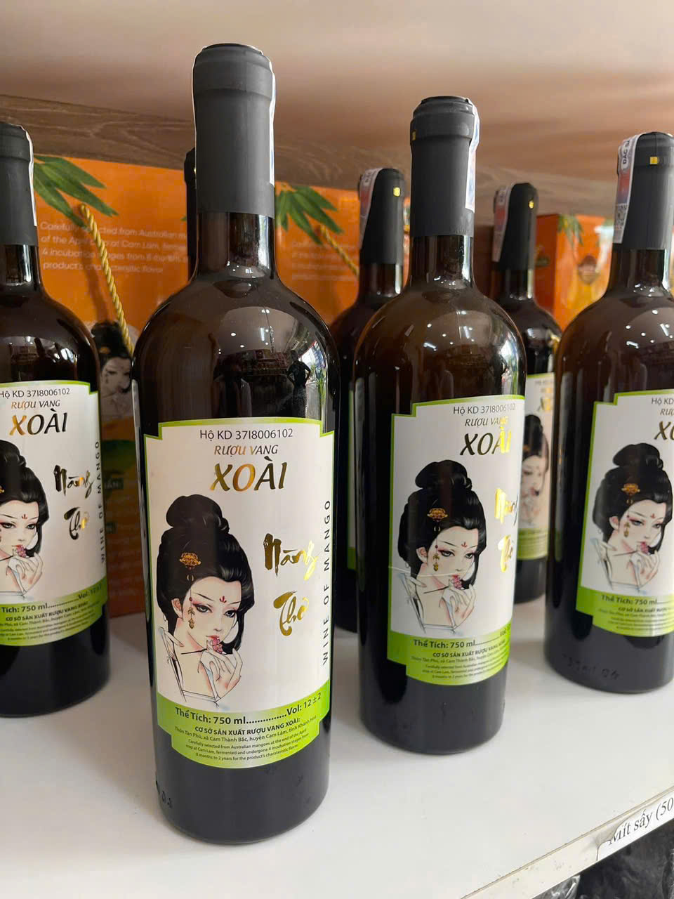 Vang Xoài Chai Đen - 750ml